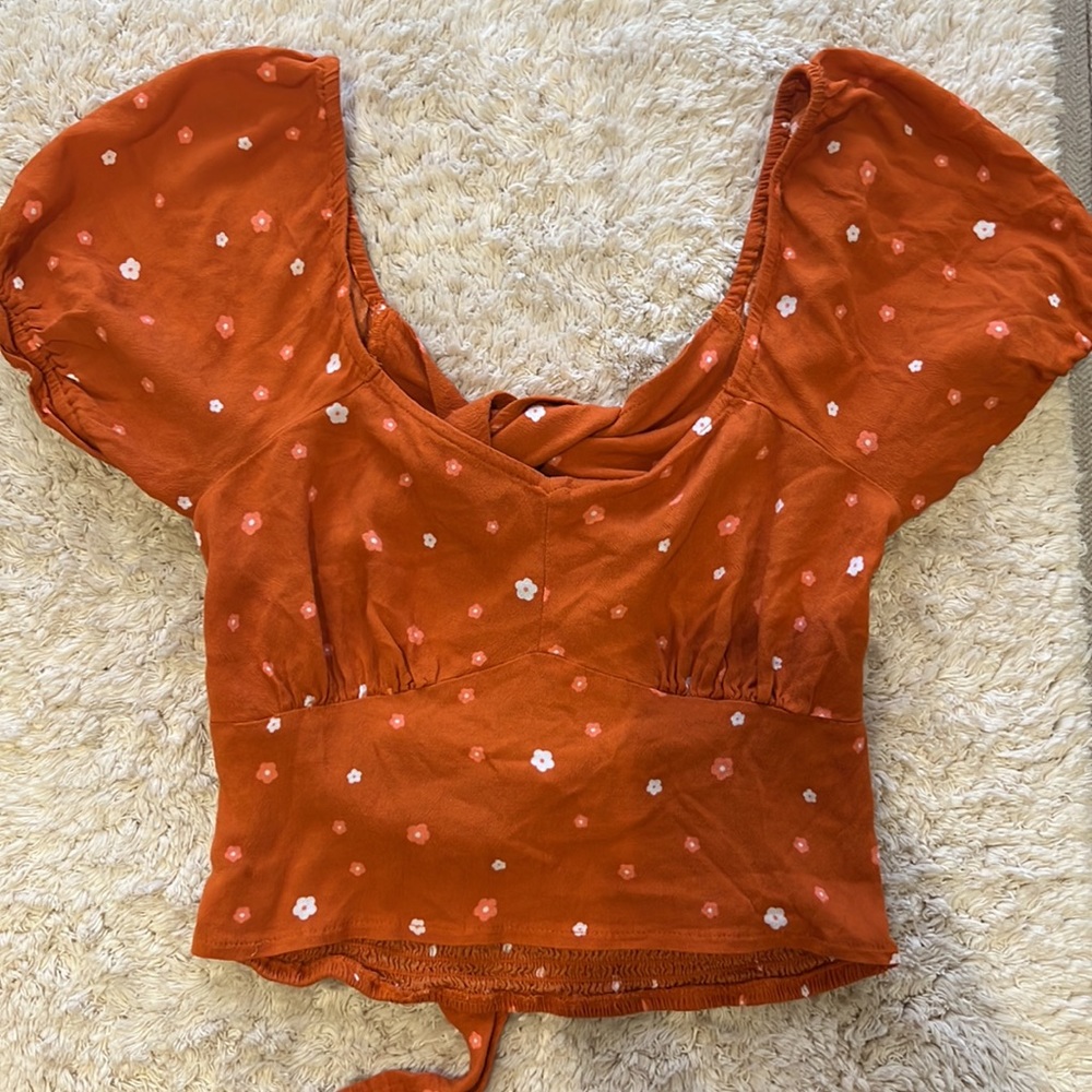 BP Women’s Orange Floral Crop Blouse